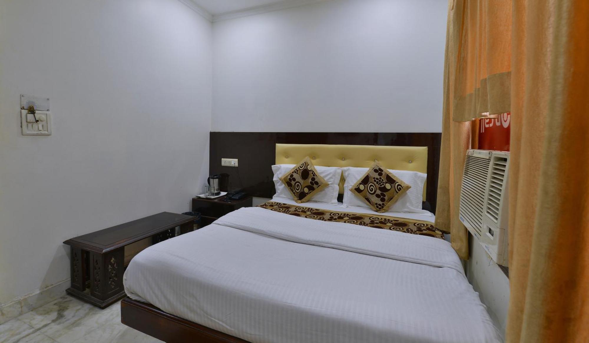 Family Hotel By Pg International نيودلهي المظهر الخارجي الصورة